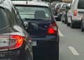 Din nou haos în traficul din Baia Mare. Aglomeraţie şi blocaj pe bd. Traian – foto