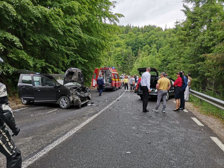 Accident deosebit de grav în Cavnic. Sunt trei victime
