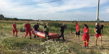 Un tânăr de 20 de ani s-a înecat în această după-masă în balastiera de la Ciuperceni