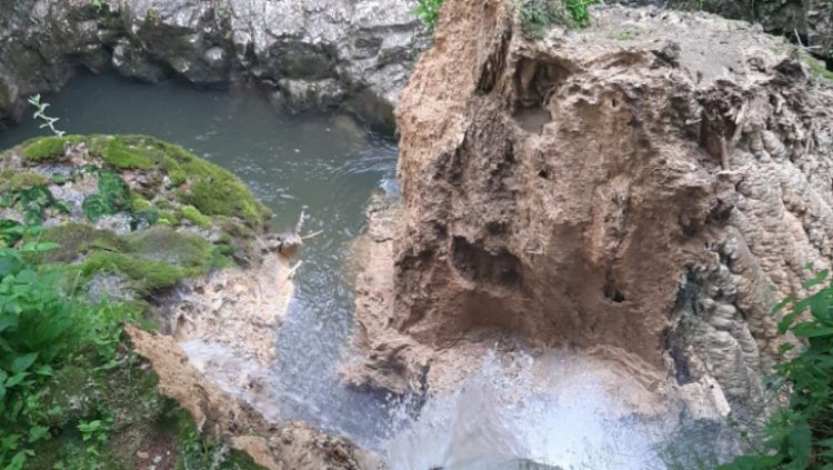 Cascada Bigăr, desemnată „cea mai frumoasă din lume” s-a prăbușit