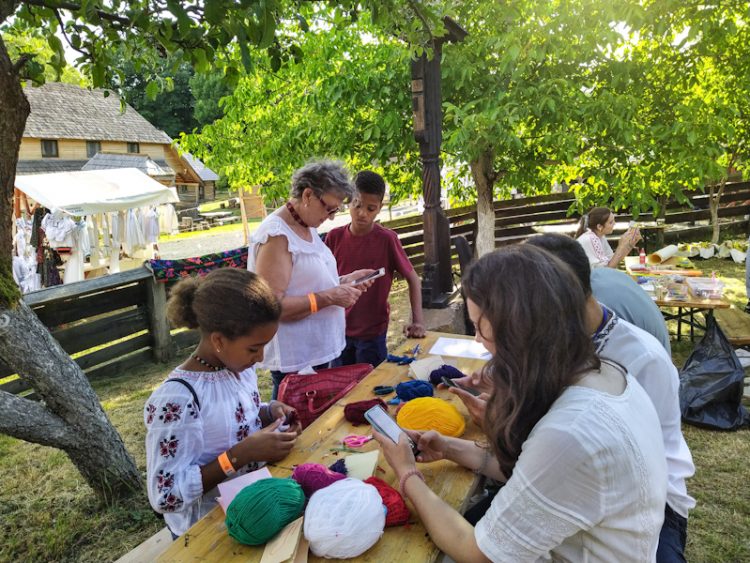 MândrIE Maramureșeană – schimb cultural, concerte și ateliere de creație pentru copii