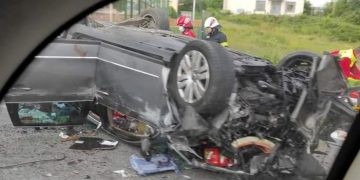 Accident teribil. Un copil a murit și alți doi au fost răniți grav. Şoferul a adormit la volan