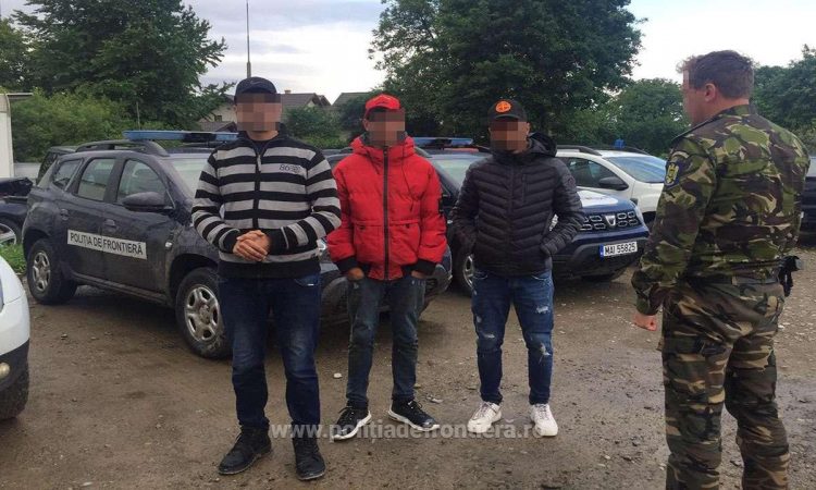 Trei algerieni opriți din drumul ilegal spre vestul Europei