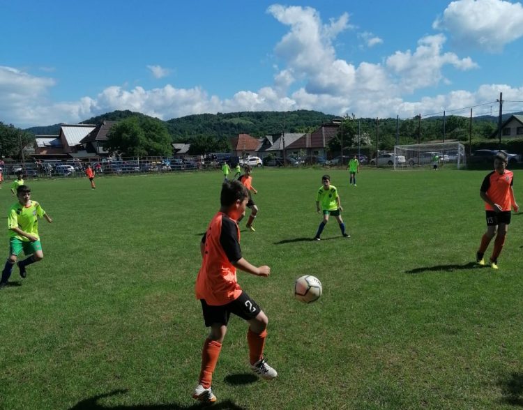 Fotbal Under 13. Campionatul Județean. Finala se joacă între Sporting Maramureș și CS Minaur