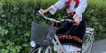 Plimbare cu bicicleta prin Baia Mare de Ziua Universală a IEI