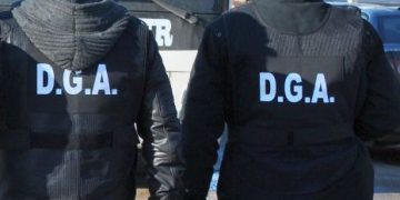 Un nou caz de mită în Poliţie. Zece poliţişti reţinuţi pentru şpagă. Ar fi cerut şi primit mită de 384 de ori în ultimele 4 luni
