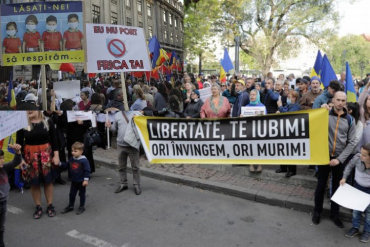 Ați îngropat o țară, istoria se va răzbuna!