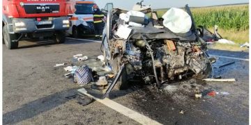 Încă un accident cumplit. Trei persoane, printre care și un copil, au murit – video