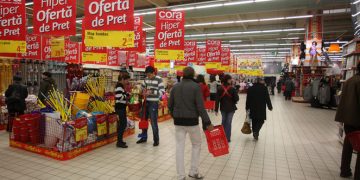 Cora a închis hipermarketul din Baia Mare: Am amânat exitul până în momentul în care nu am mai avut altă soluţie