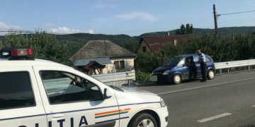 Polițiștii rutieri din Maramureș și cei din Sălaj, acțiune comună pentru combaterea excesului de viteză pe tronsoanele de drum situate la limita celor două județe
