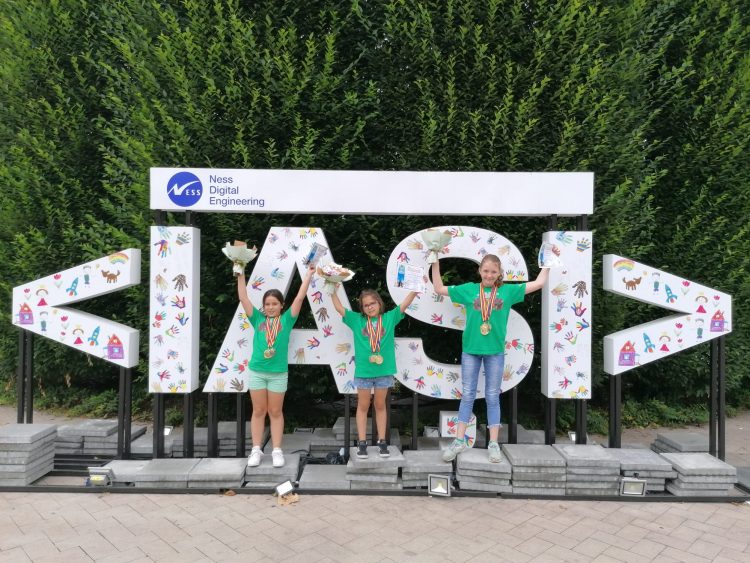 Fetele de aur de la Baia Mare. Triple medaliate la Campionatele Naționale de șah pe echipe