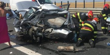 Accident grav provocat de un BMW pe autostradă