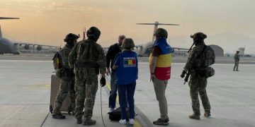 Aeronava Hercules a preluat din Kabul un singur cetățean român