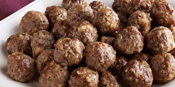 Încă o alertă alimentară. Două tone de chiftele contaminate cu un pesticid cancerigen, retrase dintr-un mare lanț de magazine din România