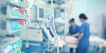 Numărul cazurilor noi de COVID-19 rămâne ridicat. La ATI sunt 238 de pacienți în stare gravă