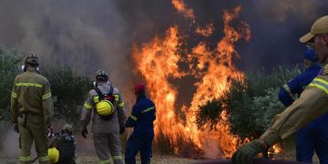 Incendii devastatoare în Grecia. Premierul avertizează cetățenii – VIDEO