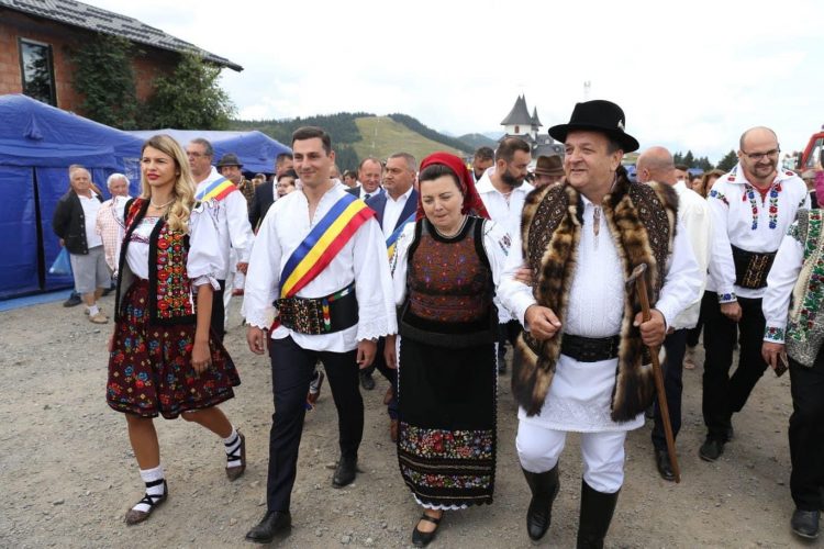 Sărbătoarea maramureșenilor, confiscată de politic!
