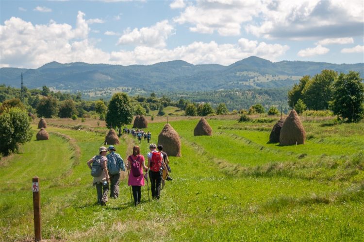 Arome și savori locale pe valea Marei, eveniment pentru gurmanzi și iubitori de natură