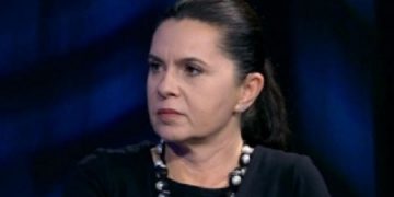 După ieșirea isterică a Țurcanei de la Muncă…