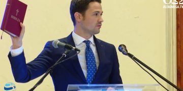 Trimis de Dumnezeu în politică? Pastorul Sighiartău prins cu o vilă și un Volvo nedeclarate!