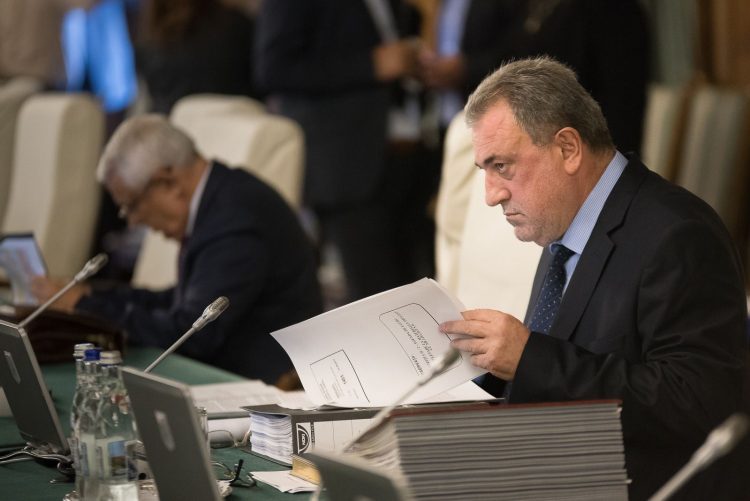 Gheorghe Șimon, deputat PSD: „Pentru binele românilor este imperios ca acest guvern incompetent, în frunte cu penalul și țeparul Cîțu, să plece de la conducerea țării!”