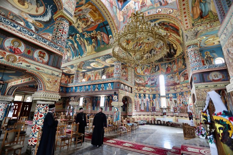 Vizite arhierești în parohii din Protopopiatul Sighet