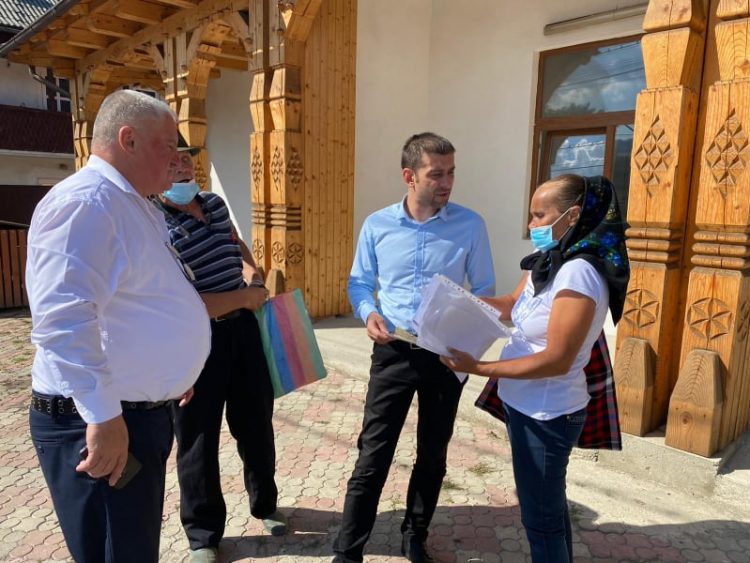 Administrarea pădurii comunale din Săcel, în impas din cauza neînțelegerilor dintre consilierii locali