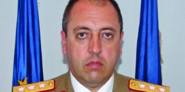 Generalul a furat 180.000 de euro și l-au condamnat la un an și cinci luni închisoare… cu suspendare!