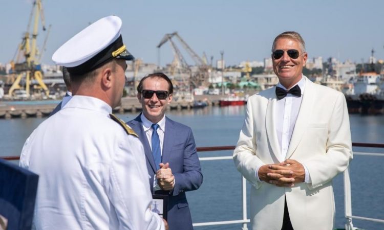 El l-a făcut, el să-l omoare! Iohannis e obligat să intre în horă!