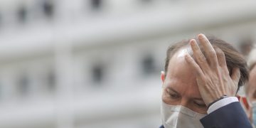 Încaieră-i, Drace! Cîțu a fost nevoit să amâne ședința de Guvern după boicotul miniștrilor USR PLUS!