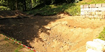 Specialiştii ar fi descoperit un nou templu dacic la Sarmizegetusa Regia