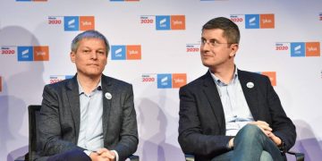 Alegerile din USR, ca la PNL? Cioloș, după ce Barna l-a făcut „om al sistemului”