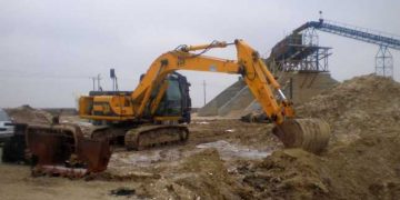 Dosar penal pentru activităţi miniere pe râul Vişeu, deşi în această perioadă exploatarea este interzisă