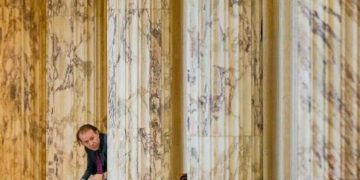 De ce să-l dăm noi jos pe Câțu? E cel mai bun agent electoral al PSD!