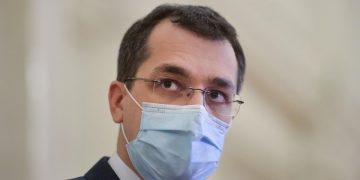 Vlad Voiculescu: Peste 4000 de cazuri COVID, nealocate de DSP înaintea Congresului PNL. „Incidența ar fi fost semnificativ mai mare”
