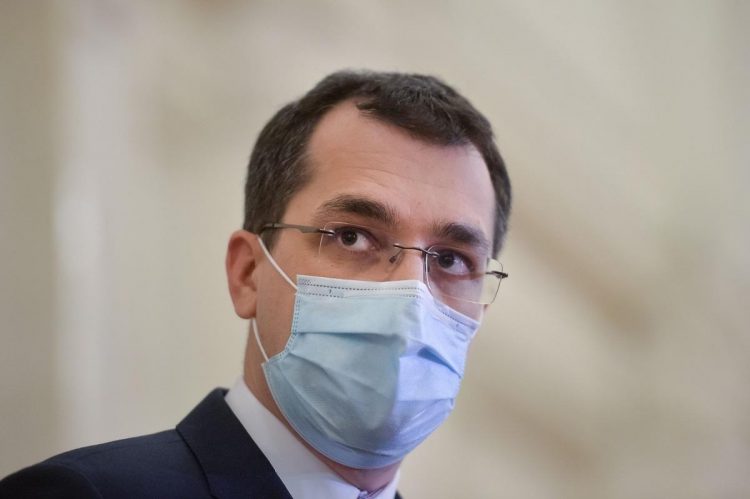 Vlad Voiculescu: Peste 4000 de cazuri COVID, nealocate de DSP înaintea Congresului PNL. „Incidența ar fi fost semnificativ mai mare”