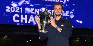 Pentru că trebuia să-i facă un cadou soției, Medvedev a câștigat US Open!