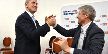 Ultima zi împreună? Dacă Dacian Cioloș câștigă alegerile, USR PLUS se poate scinda