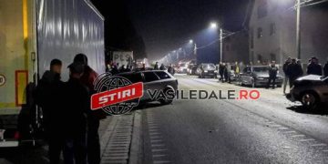 IMPACT VIOLENT ÎNTRE DOUĂ MAȘINI LA BORȘA
