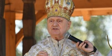 Primul mare ierarh care îndeamnă credincioşii să se vaccineze. Mesajul Cardinalului Lucian Mureşan
