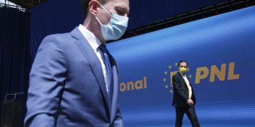 Ruptura-i gata! Orban demisionează din grupul PNL și nu va vota Guvernul Ciucă!