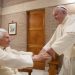 Papa Francisc și Papa emerit Benedict al XVI-lea, 94 de ani, au fost imunizați cu cea de-a treia doză