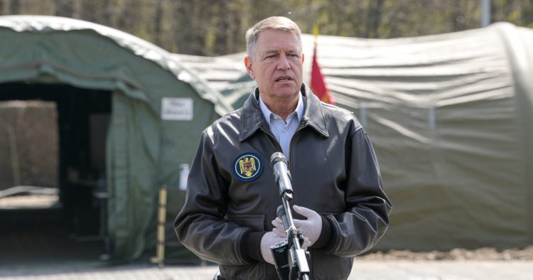 Se poate și așa dacă nu încearcă nimeni să-i oprească!