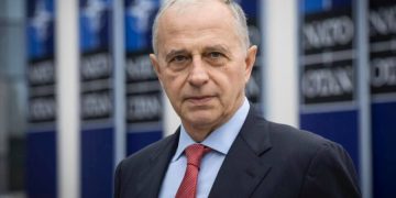Mircea Geoană confirmă prelungirea mandatului său la NATO: