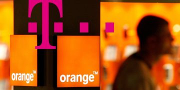Orange România a cumpărat Telekom! Ce se întâmplă cu cei aproape un milion de abonați români