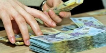 Instanțele civile blocate! Parlamentarii își cer pensiile speciale înapoi