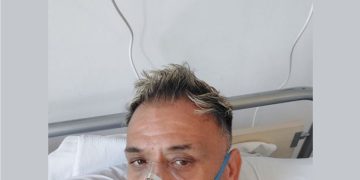 Liderul protestelor anti-vaccin din Zalău, infectat cu COVID. De pe patul de spital, el îndeamnă acum oamenii să se vaccineze