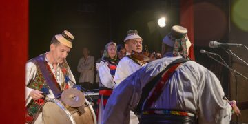 ETNO MUSIC SHOW, la Teatrul Municipal Baia Mare
