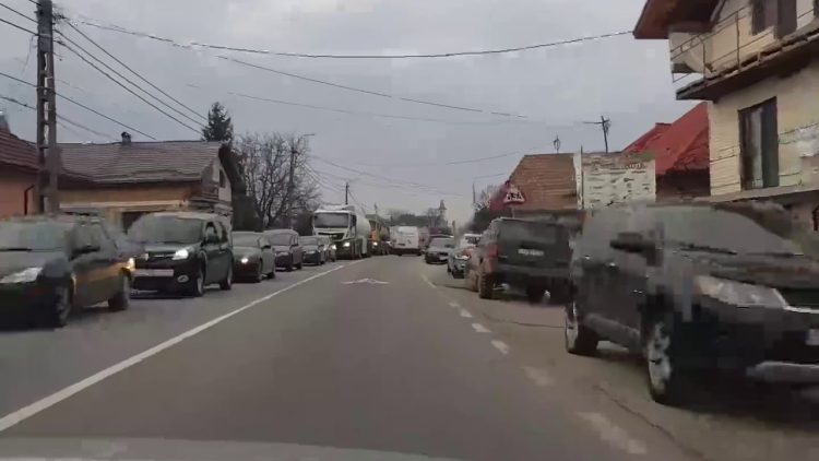 Căline, sună-l pe Cerneștean!