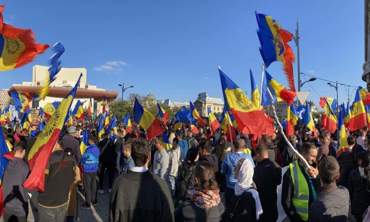 Mămăliga stă să explodeze din nou